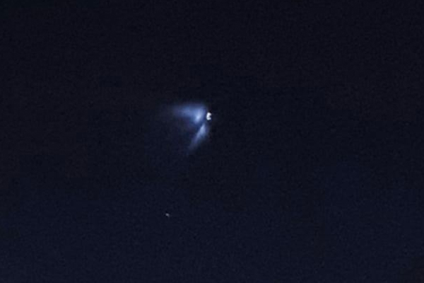 Article image for Sydneysiders spot China’s rocket in the night sky
