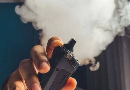 ‘Not working’: Doctor questions vape ban
