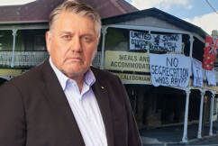 ‘I’ll tell you who Ray is’: Ray Hadley reacts to Caledonian Hotel sign