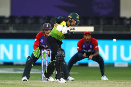 ‘We’ll move on’: Australian team take ‘good mood’ into Bangladesh T20 clash
