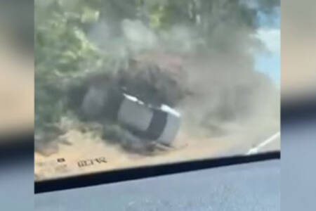 WATCH | Dramatic car rollover closes lane on M1