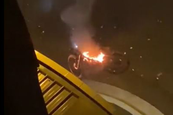 Article image for WATCH | E-bike bursts into flames