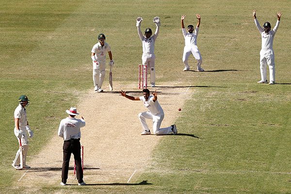 Article image for Aussies thrash Sri Lanka with record Test win