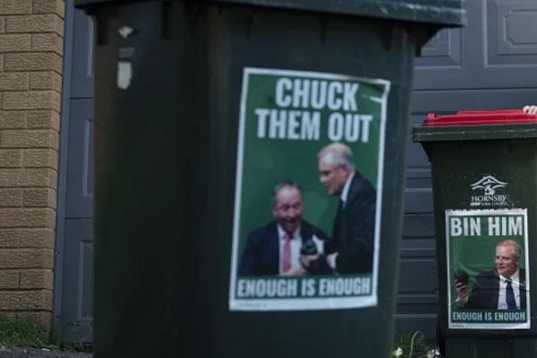 Article image for Hornsby Shire mayor defends garbage bin threat over anti-PM stickers