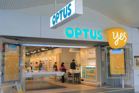 Optus outage affecting thousands of customers