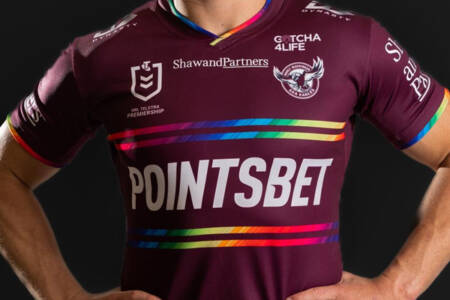 Gus Worland shares Ian Roberts’ tearful reaction to Manly pride jersey game