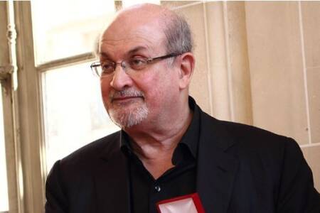 ‘The Satanic Verses’ author Salman Rushdie attacked at a literary event
