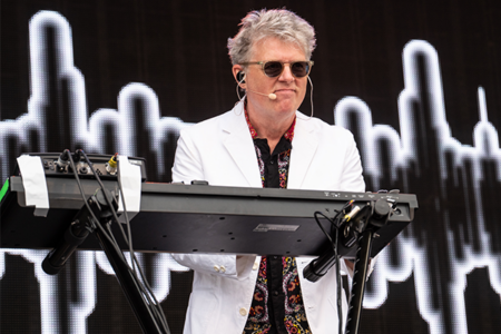 Thompson Twins’ Tom Bailey returns for a tour down under!