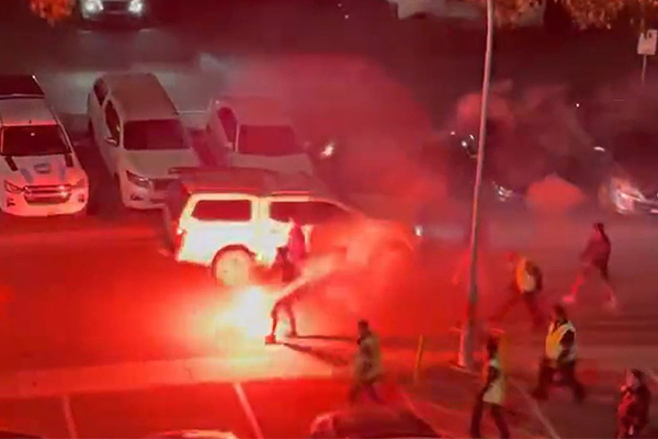 Article image for VIDEO | Violence erupts at Sydney football game