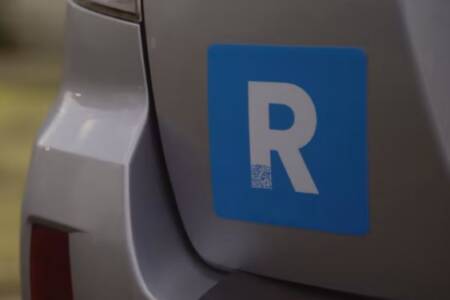 R plates launched to help anxious drivers