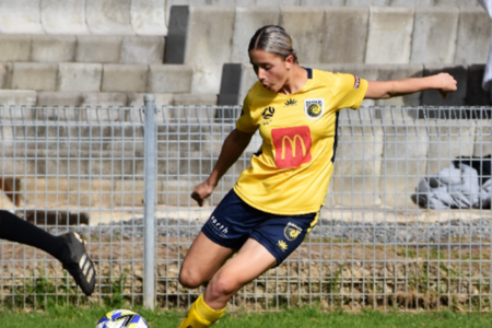 How you can help a young Aussie footballer achieve her dream