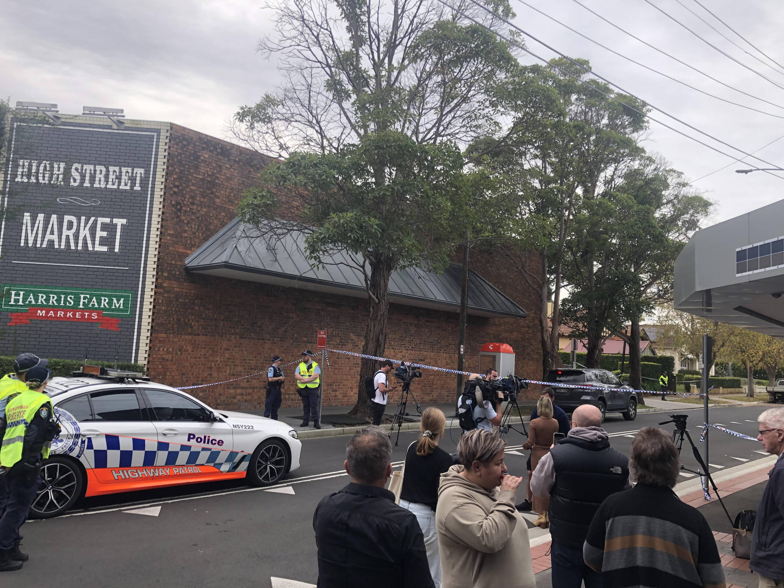 Man shot dead at North Willoughby