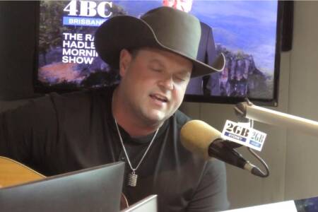 Gord Bamford LIVE performance and interview