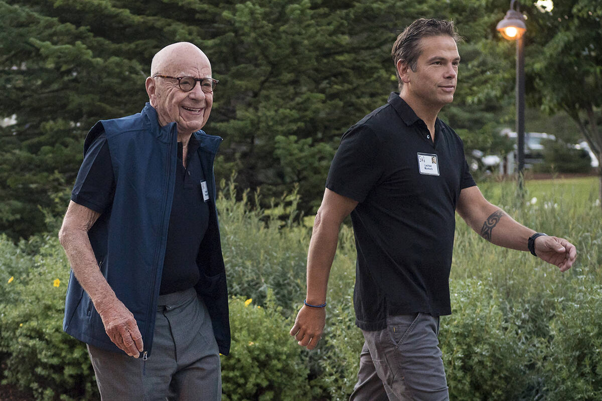 Article image for Rupert Murdoch steps down from News Corp media empire