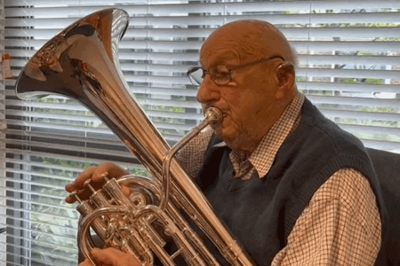 ‘What a life’: Ben catches up with 100-year-old musician