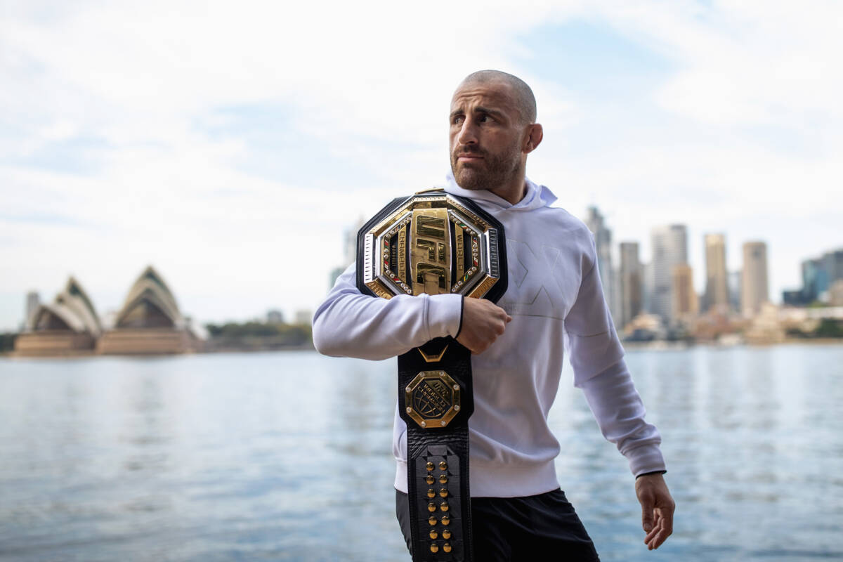 Article image for Mark Levy heaps praise on underappreciated Aussie hero Alex Volkanovski