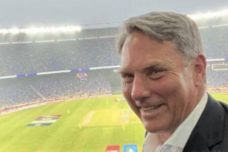 ‘Minister for freebies’ – Richard Marles takes flight to watch cricket