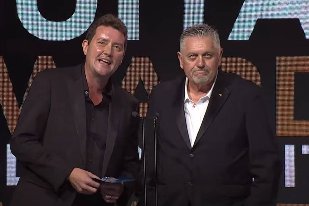 Article image for Ray Hadley honoured with Country Music Capital Award