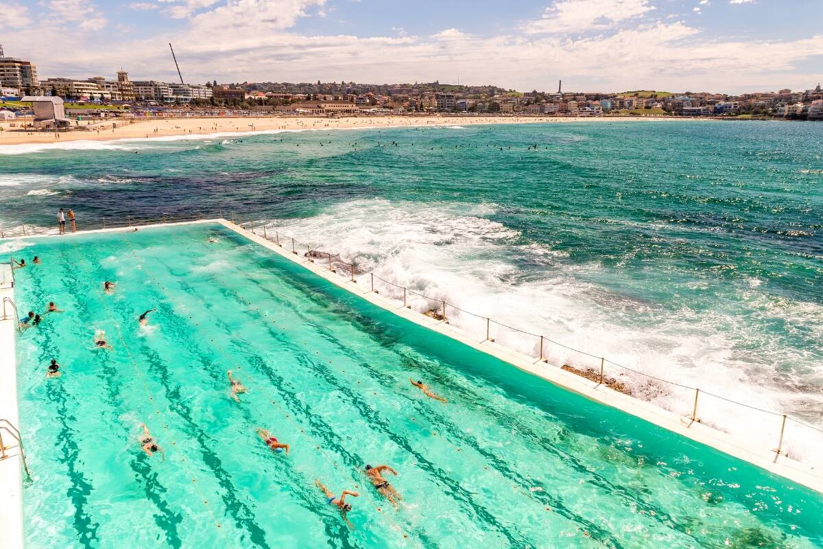 Article image for Sydney set to sweat through hot and humid weekend