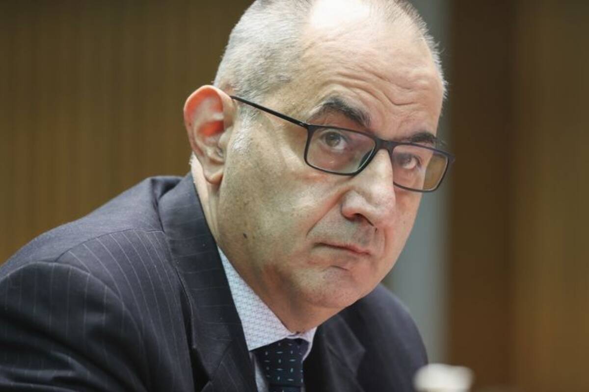 Article image for ‘Over the top’ – Mike Pezzullo set to be stripped of Order of Australia