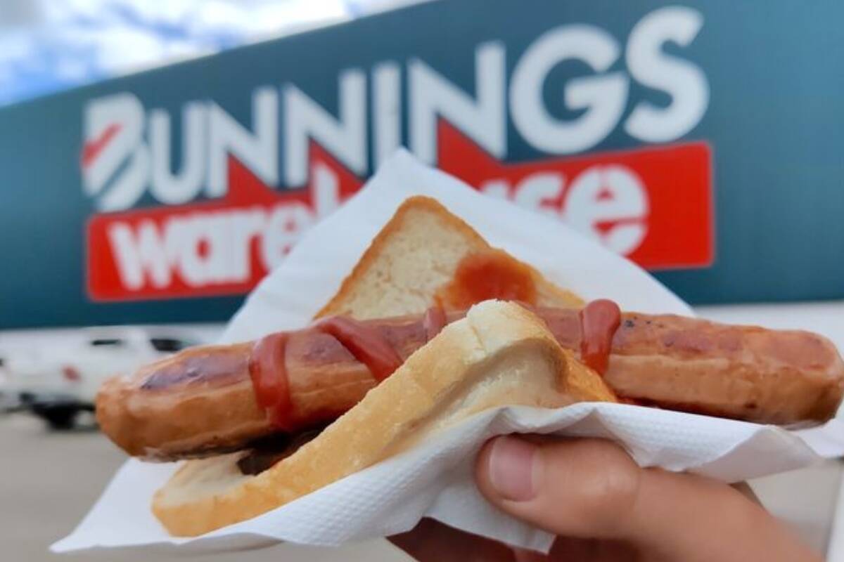 Article image for ‘Sausage sizzle saga’- Debate erupts over iconic Bunnings BBQ