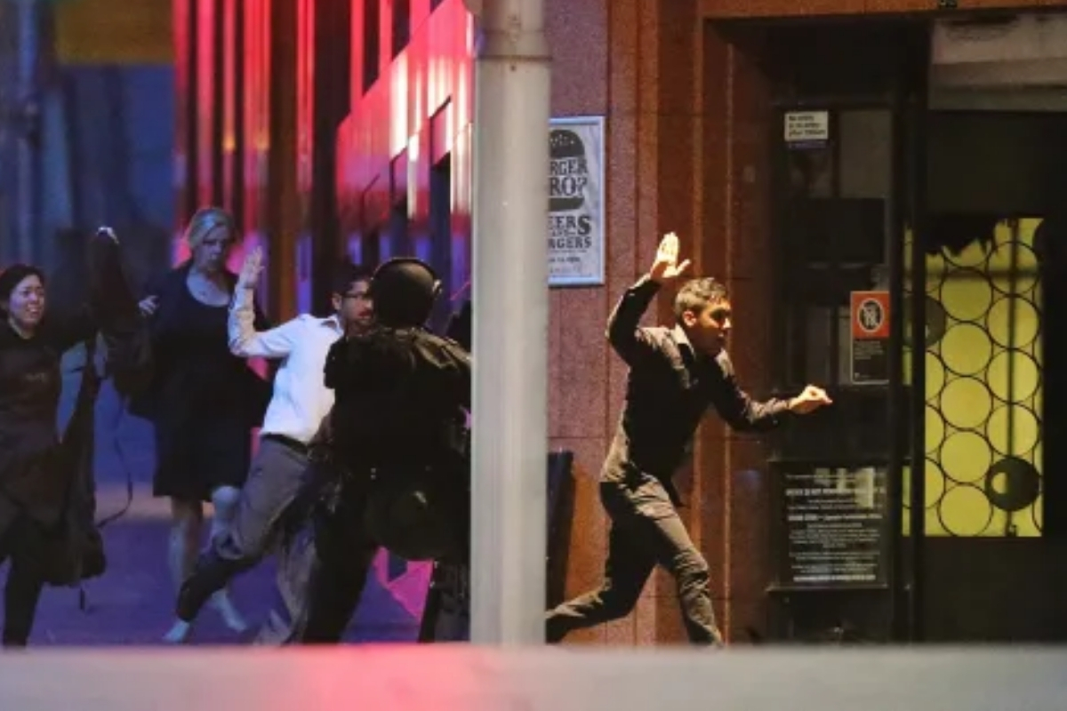 Article image for ‘Facing PTSD’ – Hero Lindt siege police officer gets honest with Ray