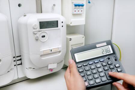‘Rip off’ – Electricity smart meters causing higher power prices