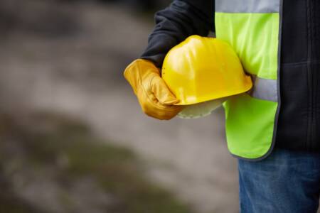 ‘Massive problem’ – Australia has 27,000 fewer apprentices and trainees