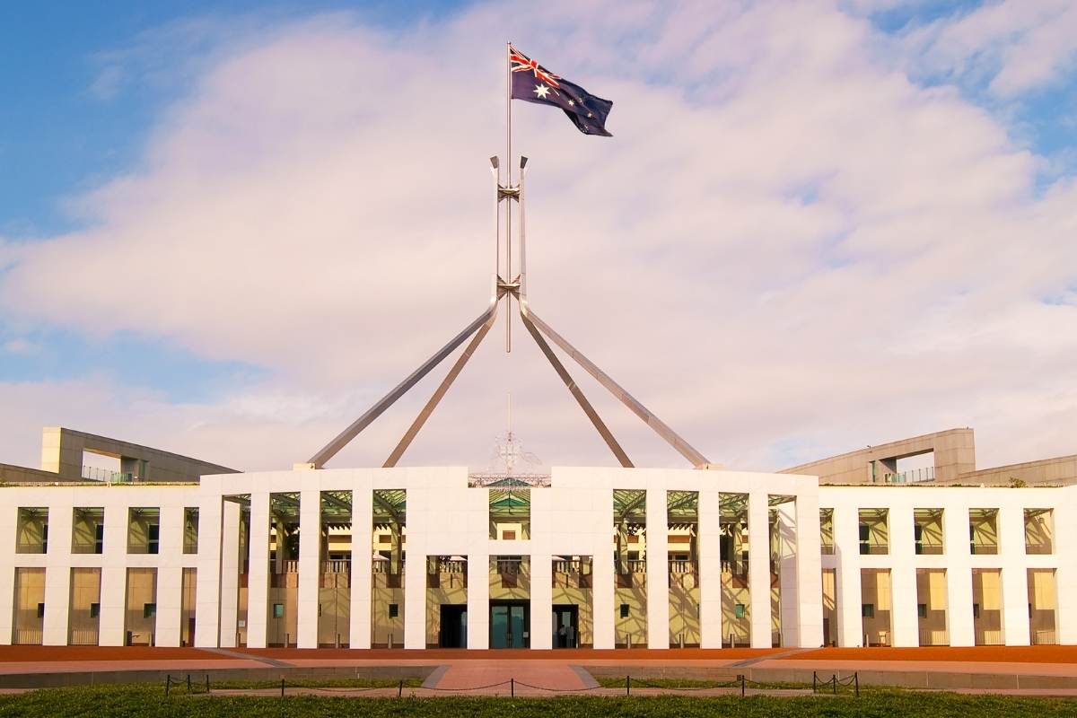 Article image for ‘Losers rewarded’ – $120K golden handshake for defeated MPs