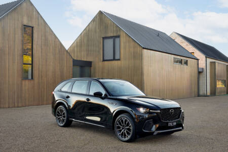 Mazda CX-70 five-seat all-wheel-drive SUV – impressive interior quality