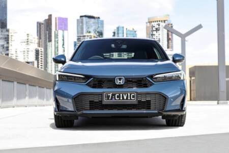 Honda Civic hybrid e:HEV-LX – hybrid power smooth and polished