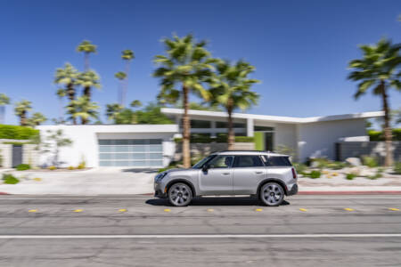 Mini Countryman S – appealing different compact SUV in a larger wagon style body