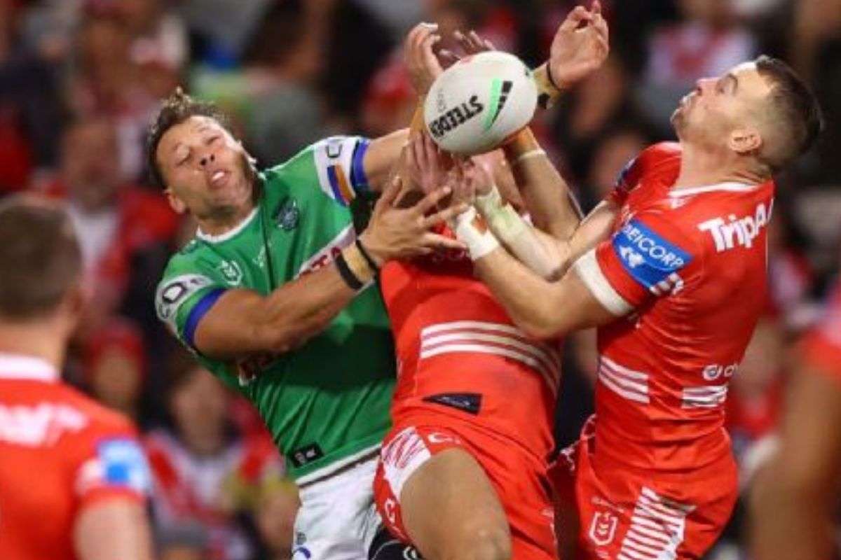 Article image for ‘It will cost someone the comp’ – ‘MG’ rages against over protection of stars