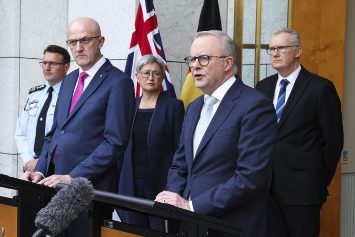 Article image for ‘Threat is real’ – Iran revelation offers ‘no comfort or closure’ for Australian Jewish community