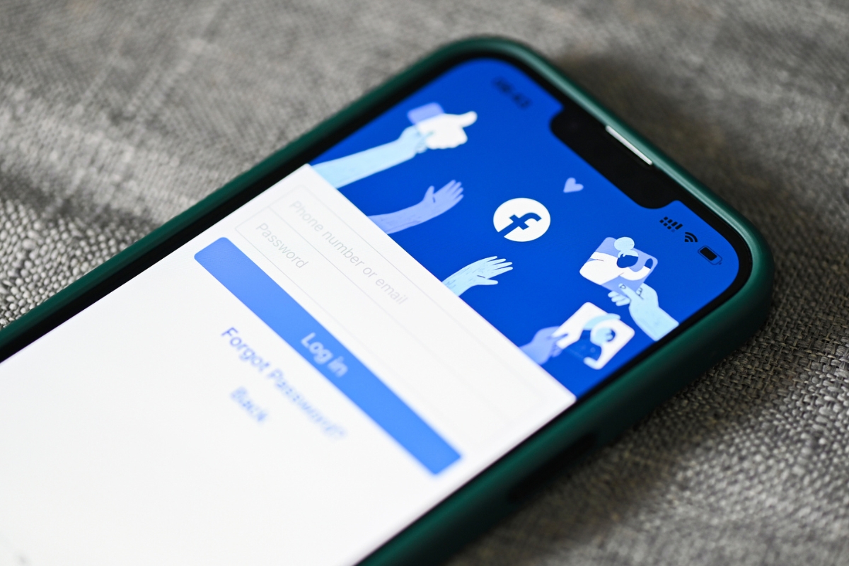 Article image for ‘Costing us customers’ – Another business wrongly banned by Meta