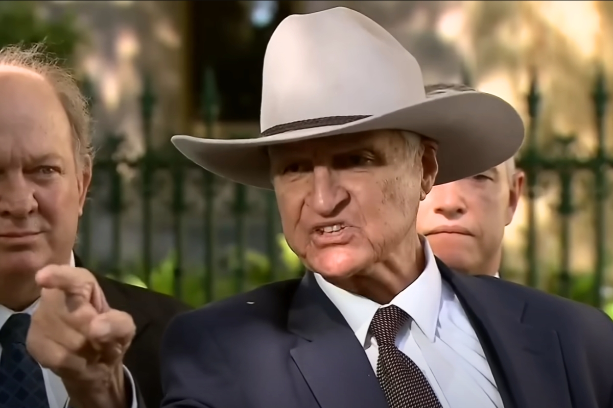 Article image for ‘Not sorry’ – Bob Katter refuses to apologise for blow up