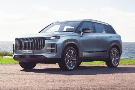 Jaecoo J7 SHS Summit SUV – SHS standing for super hybrid system