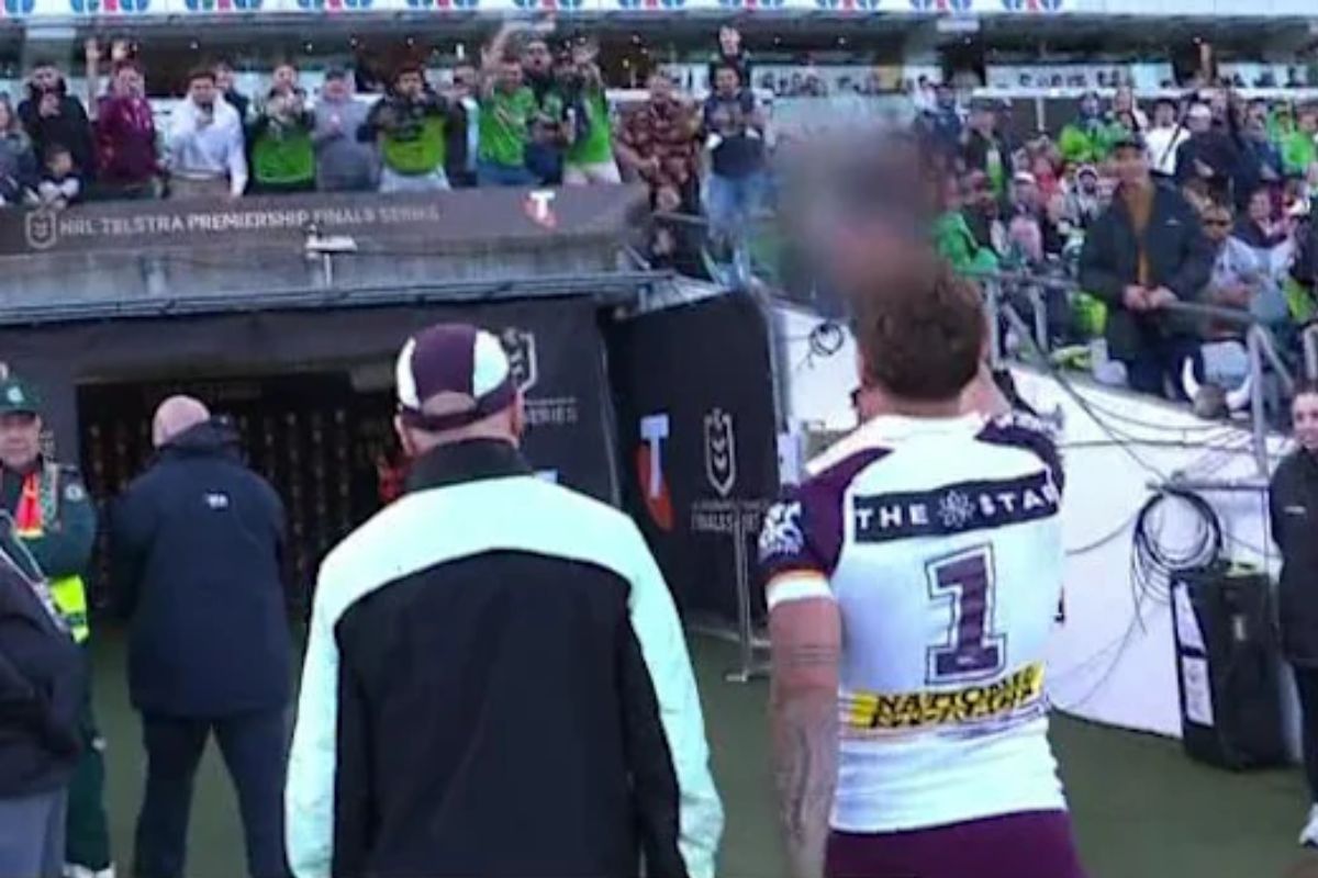 Article image for ‘Count his lucky stars’ – Brad Fittler weighs in on Walsh send off & flipping the bird
