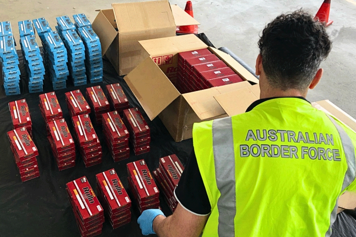 Article image for ‘We were warned’ – Border Force insider on blackmarket vapes and smokes