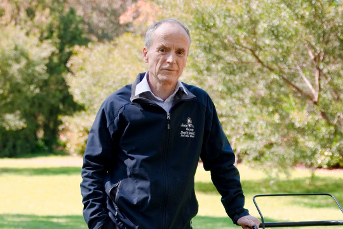 Article image for Jim Penman enters political fray –  Backs Libertarian Party to take on Labor