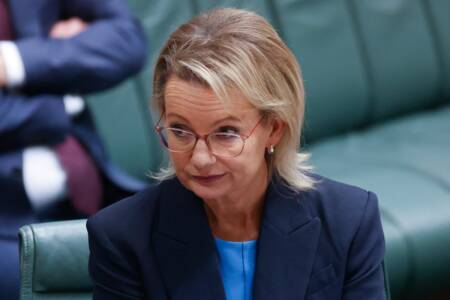 ‘Mass exodus’ – Hundreds of members QUIT Liberal Party