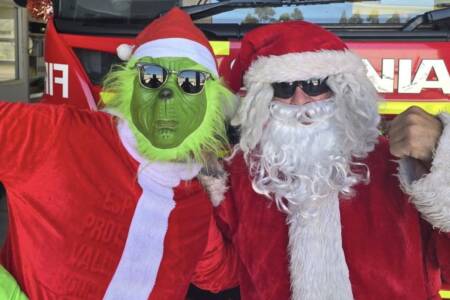 ‘Risk of harm’ – Firefighters say throwing lollies is now a ‘potential criminal offence’