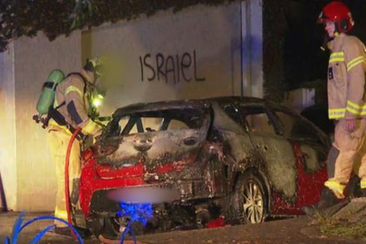 Article image for Sydney mayor outraged at new powers awarded to local councils