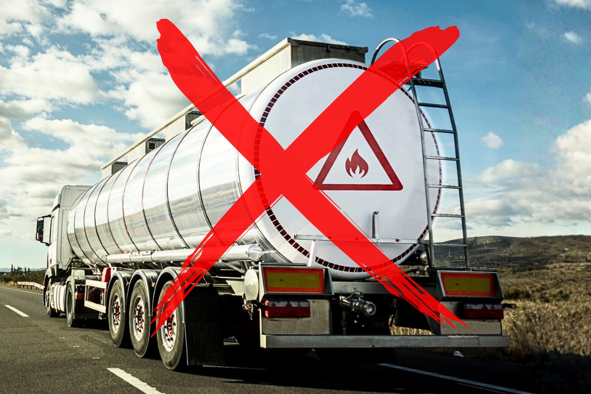 Article image for ‘No petrol’ – Fuel shortages hit as deliveries are suspended