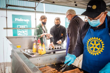 ‘What a joke’ – Talkback erupts over charity sausage sizzle ban