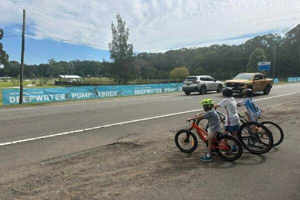 'Accident waiting to happen' - Pleas mount for a crossing at dangerous road