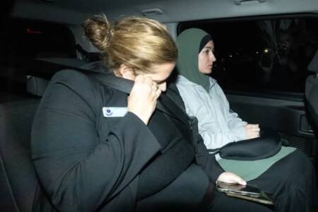 ‘Never again’ – Aussies outraged at the arrival of Islamic State brides