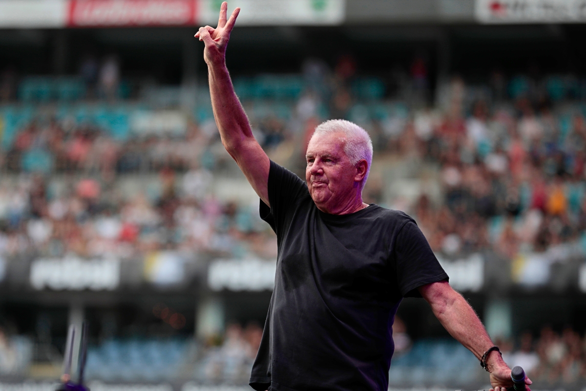 Article image for EXCLUSIVE – Daryl Braithwaite joins 2GB to discuss retirement