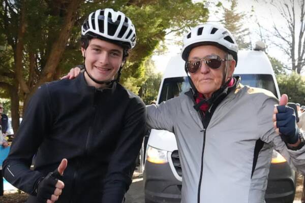 'Vale Bob Montgomery' - Tributes flow for MND cycling hero