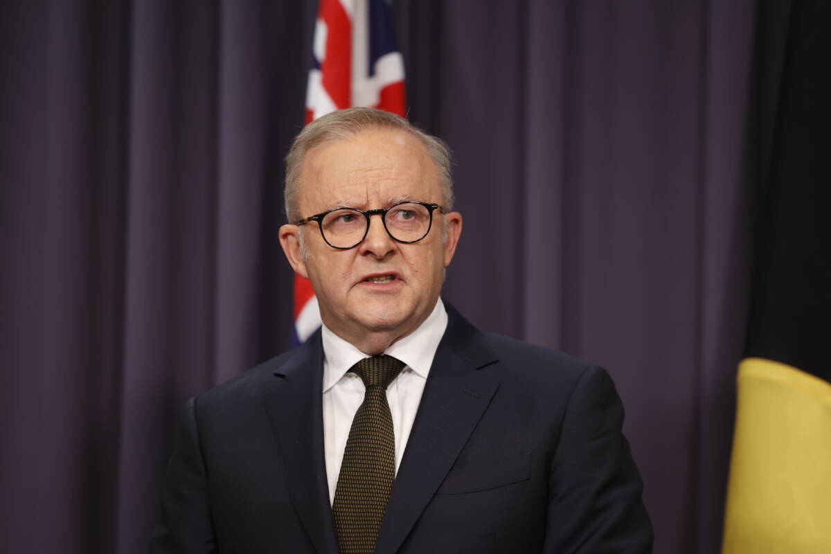 Article image for ‘Us vs them’ –  Is Albo one captains call away from being rolled